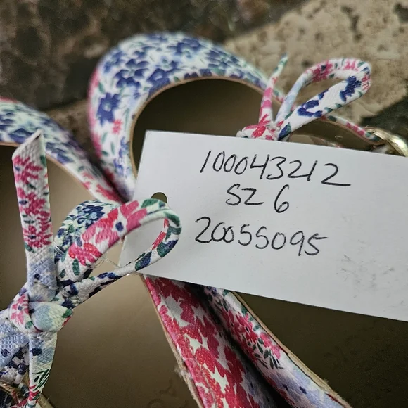 Janie and Jack pink and blue floral Mary jane flats Sz 6 NWT